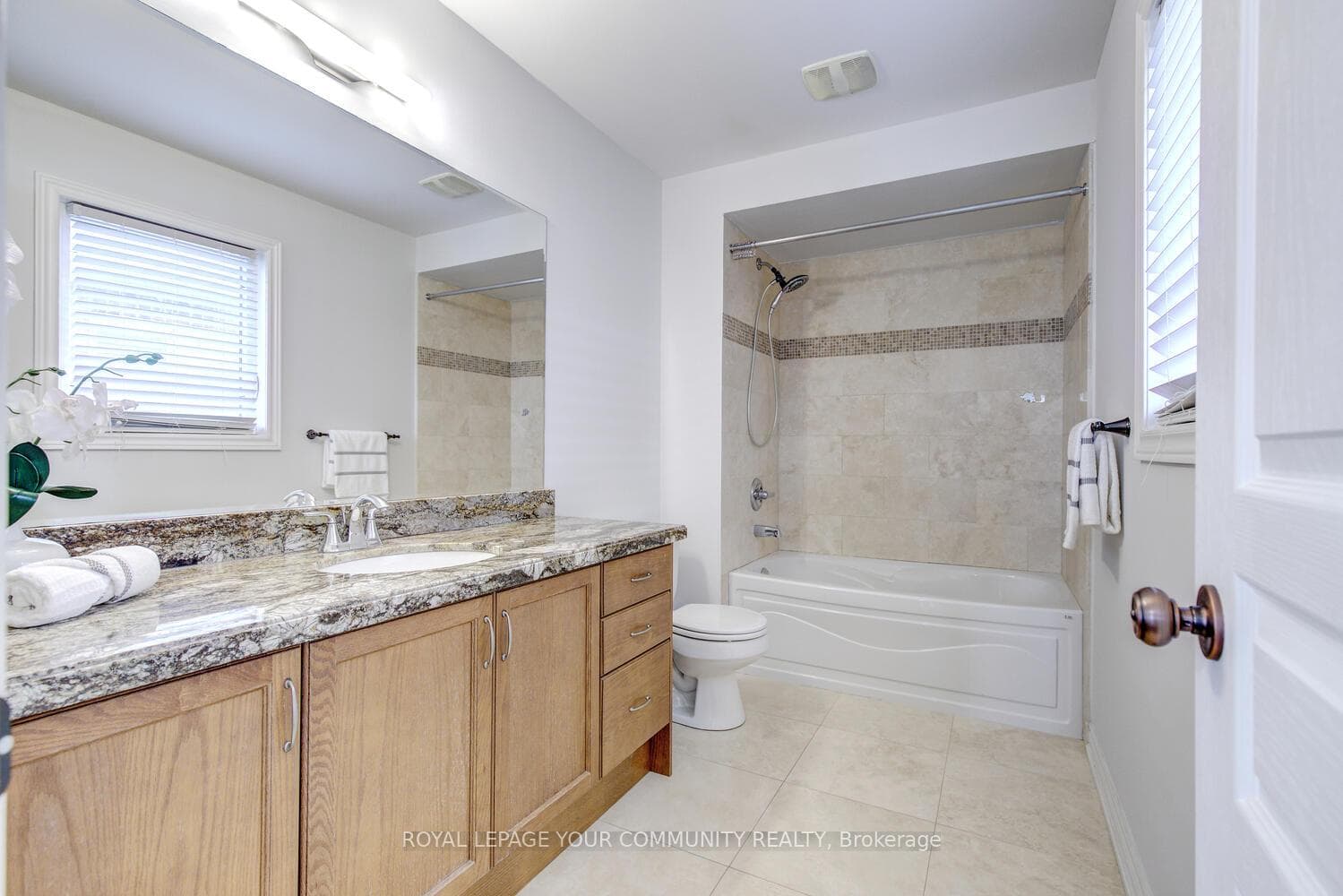 9 Lealinds Road photo 40