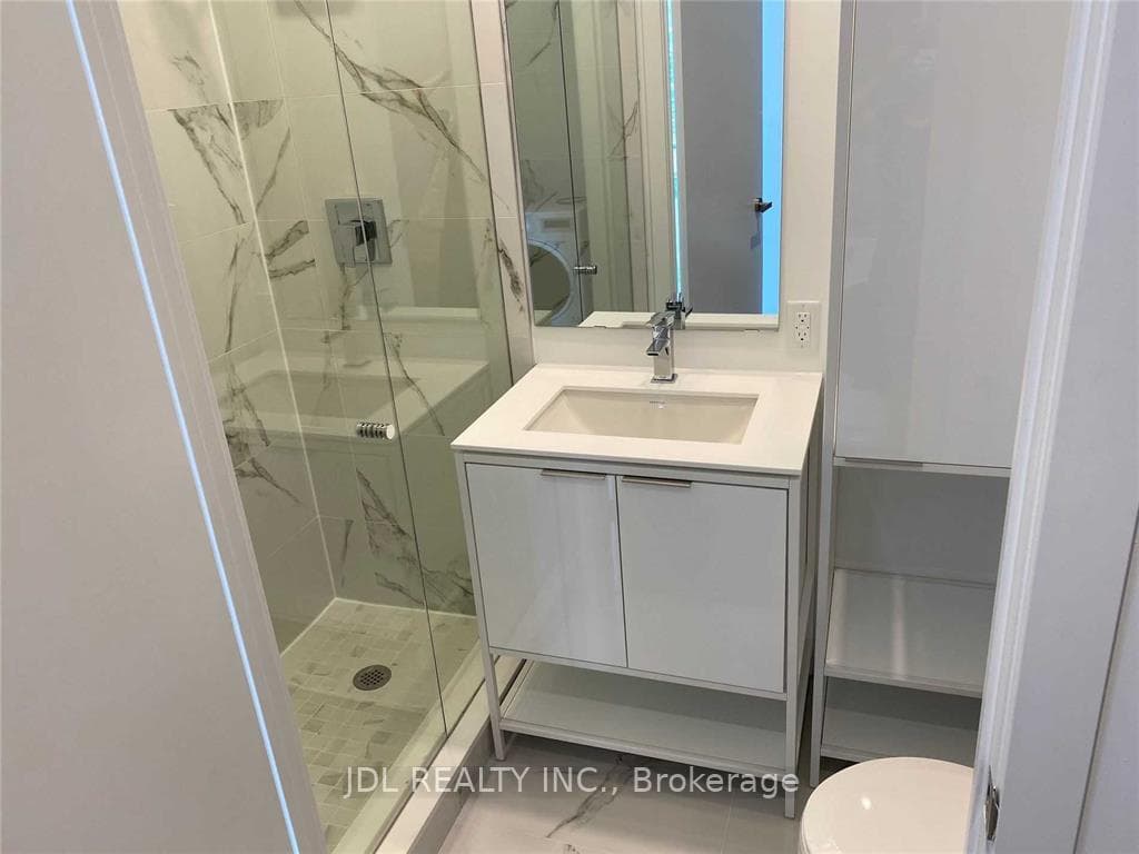 77 Shuter Street Unit 2602 photo 8