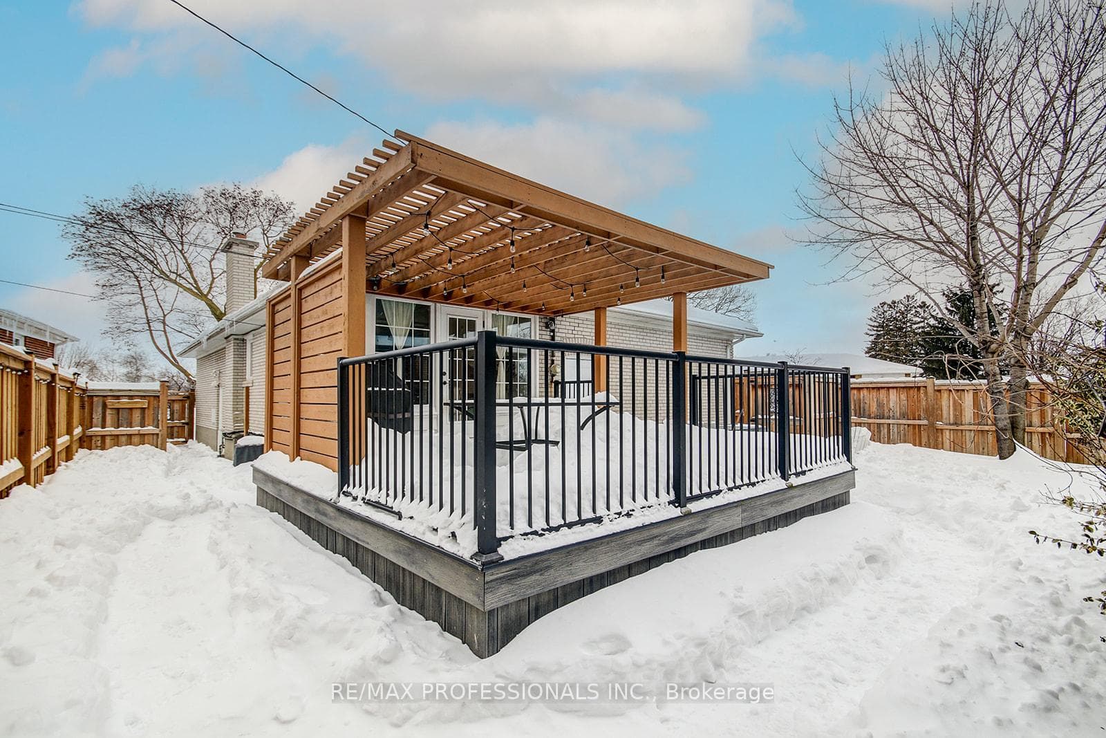 57 Odessa Avenue photo 45