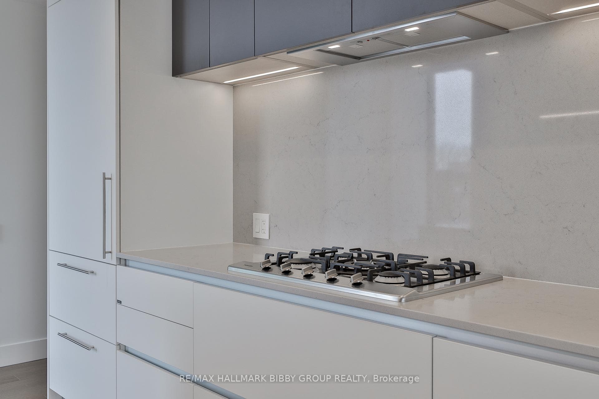 1414 Bayview Avenue Unit 310 photo 12