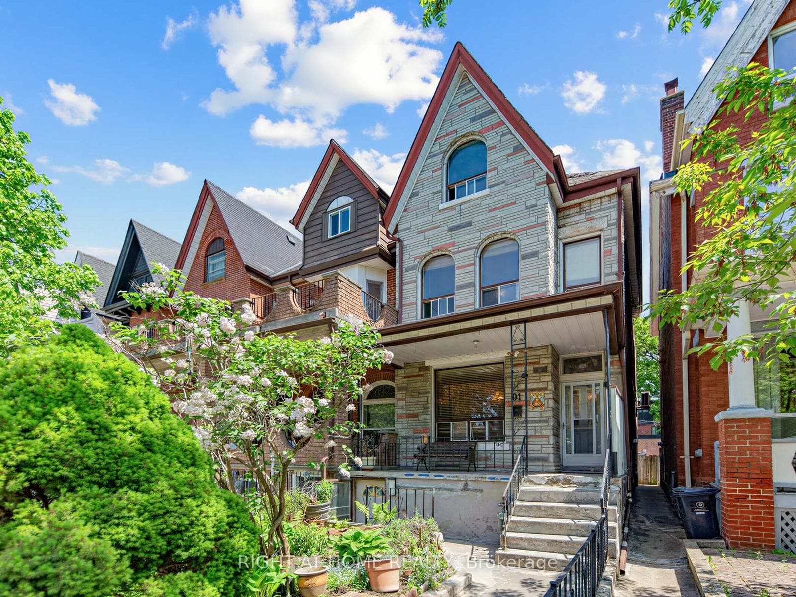 91 Borden Street photo 1