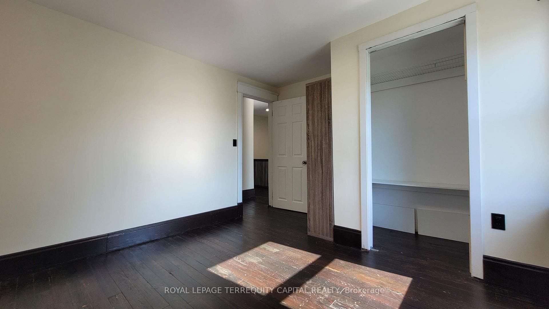 27 Woodland Avenue photo 17