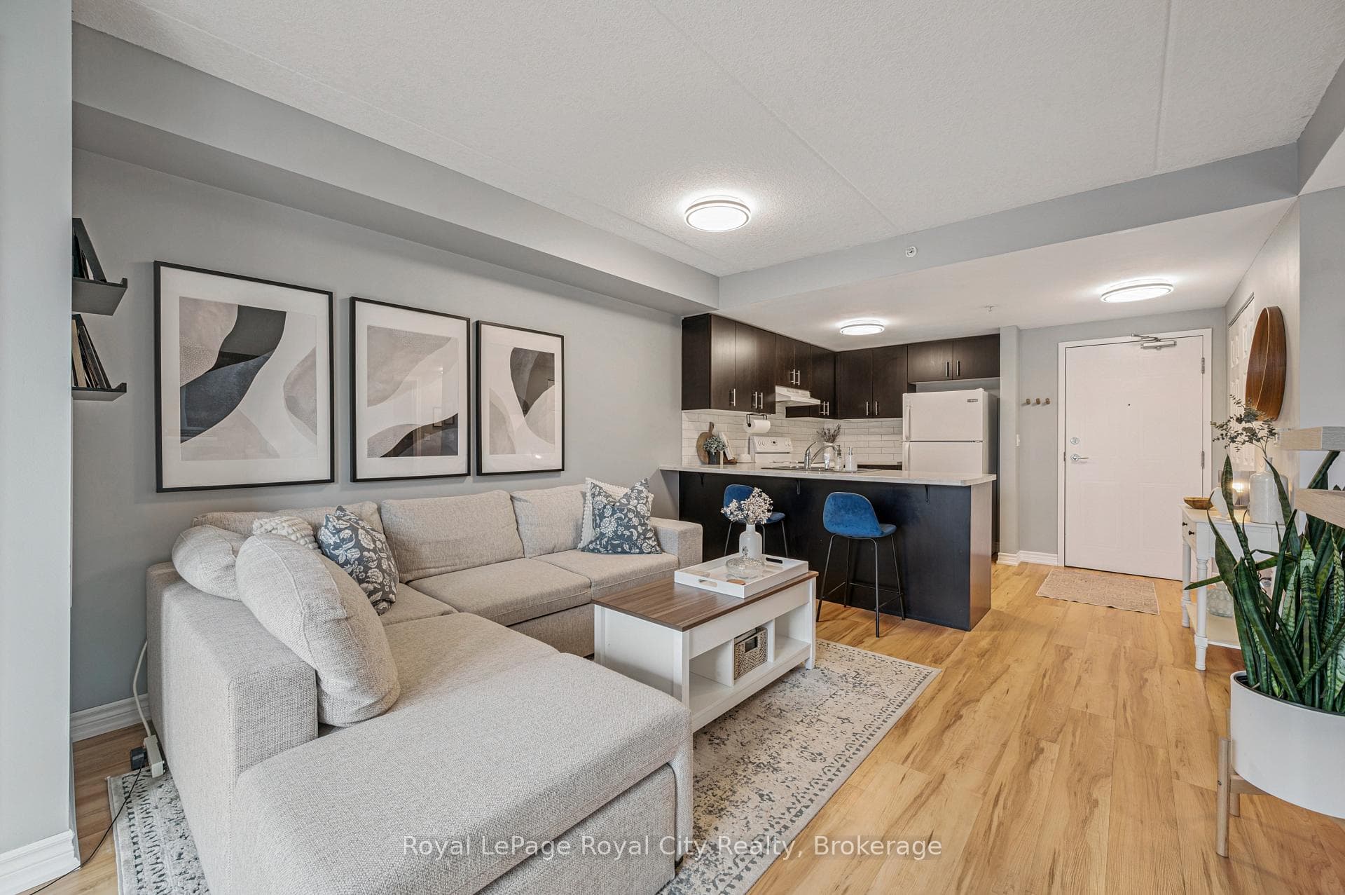 41 Goodwin Drive Unit 309 photo 2