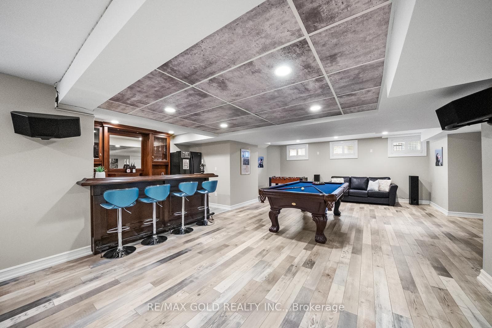 1072 Forestvale Drive photo 24