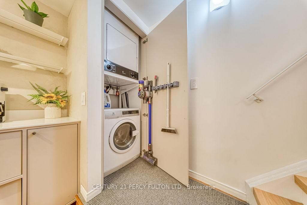 228 St. George Street Unit TH 15 photo 23