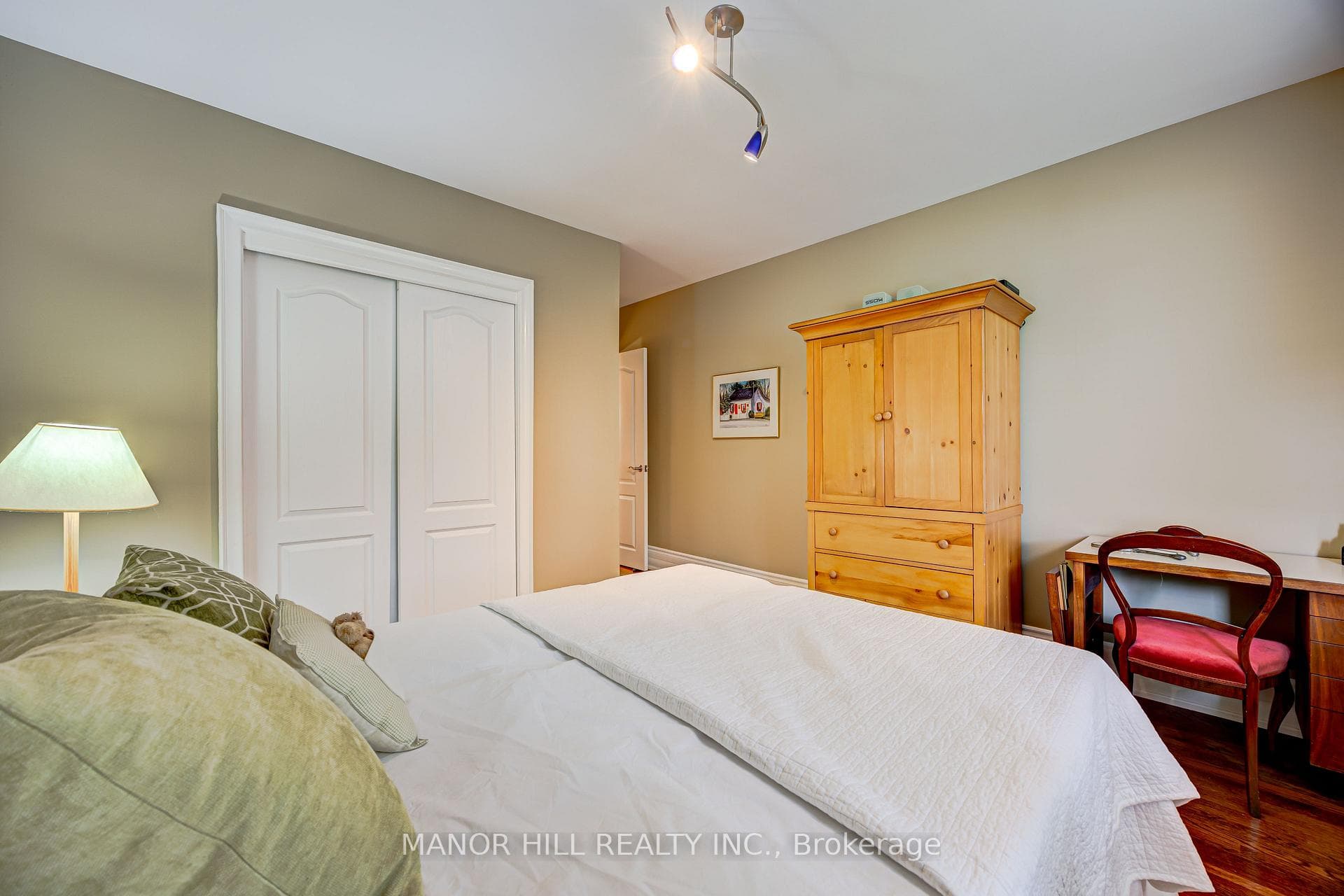36 Blair Athol Crescent photo 26