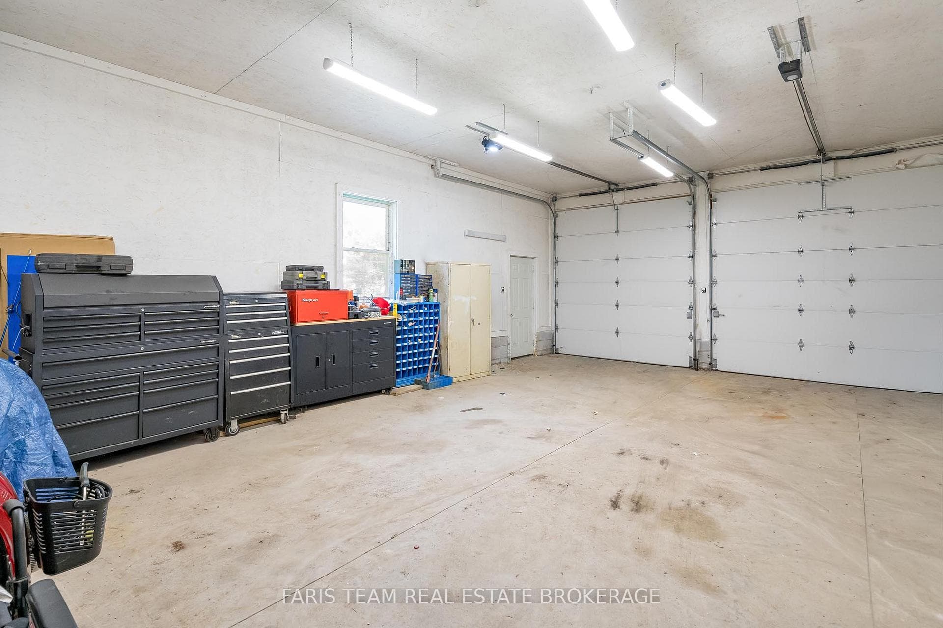 275 Gill Street photo 35
