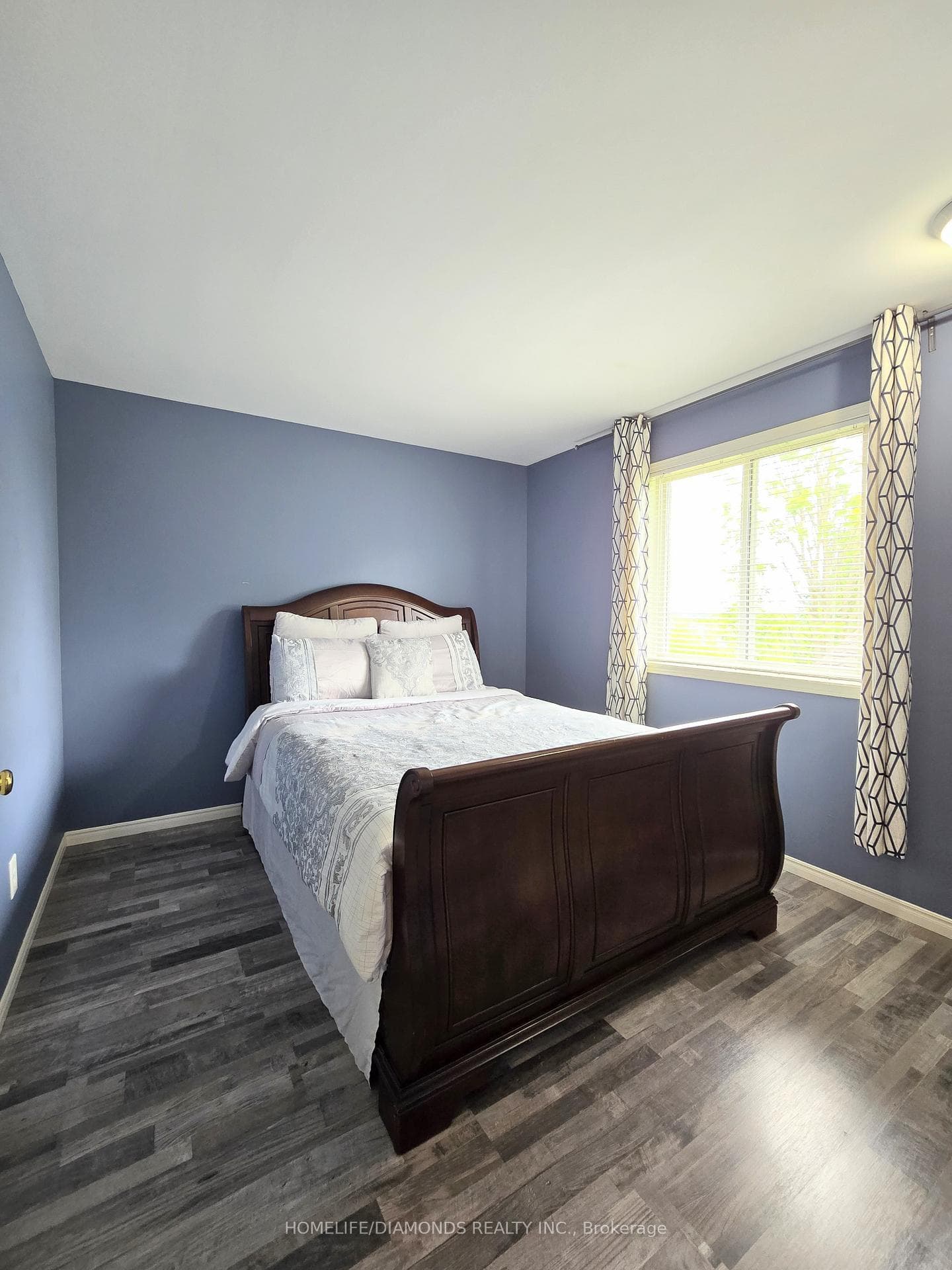 33 HILLSIDE Road photo 15