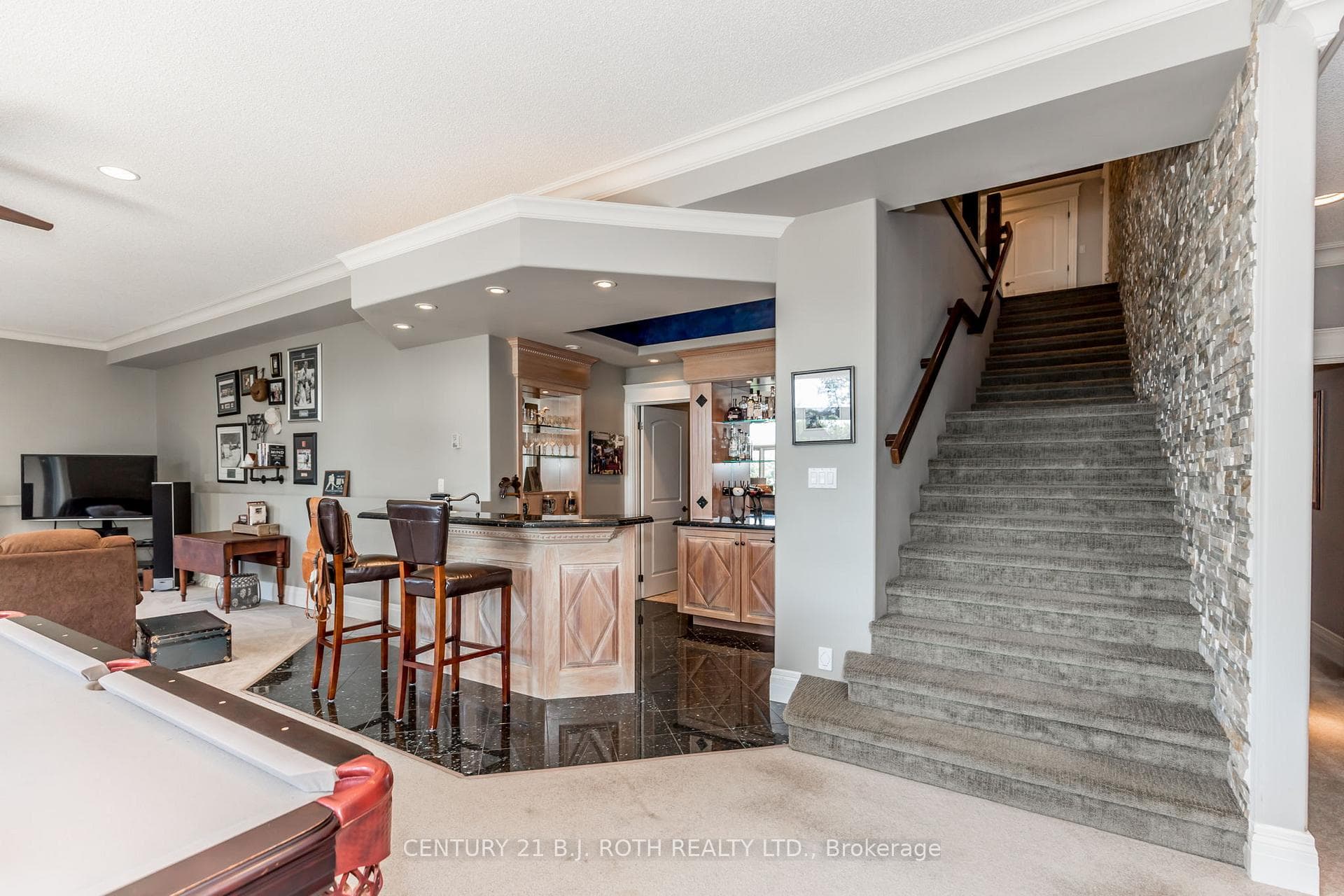 175 Shanty Bay Road photo 19