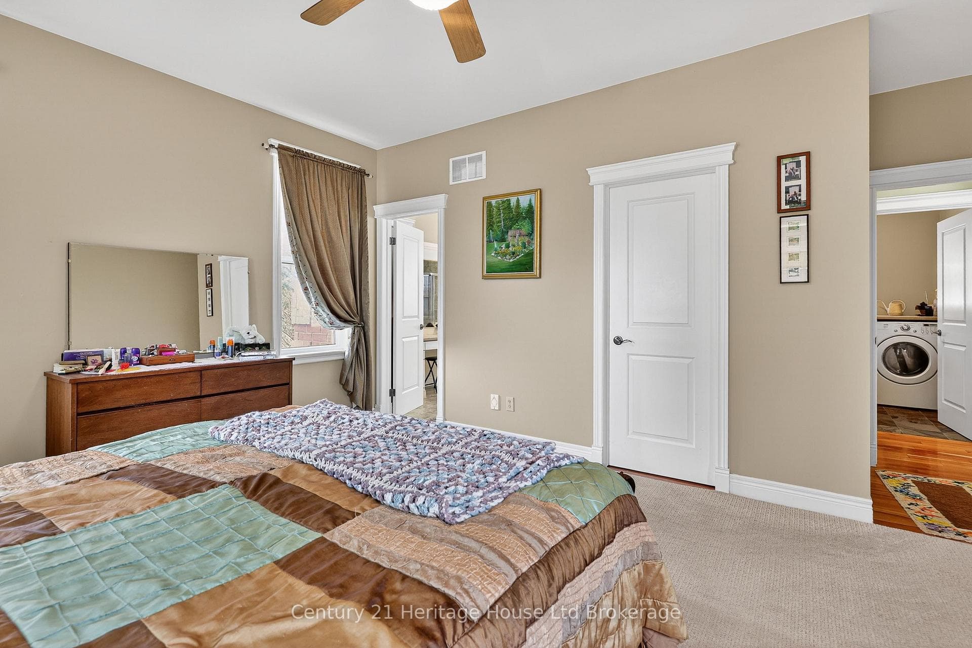 15 Hampden Street photo 19
