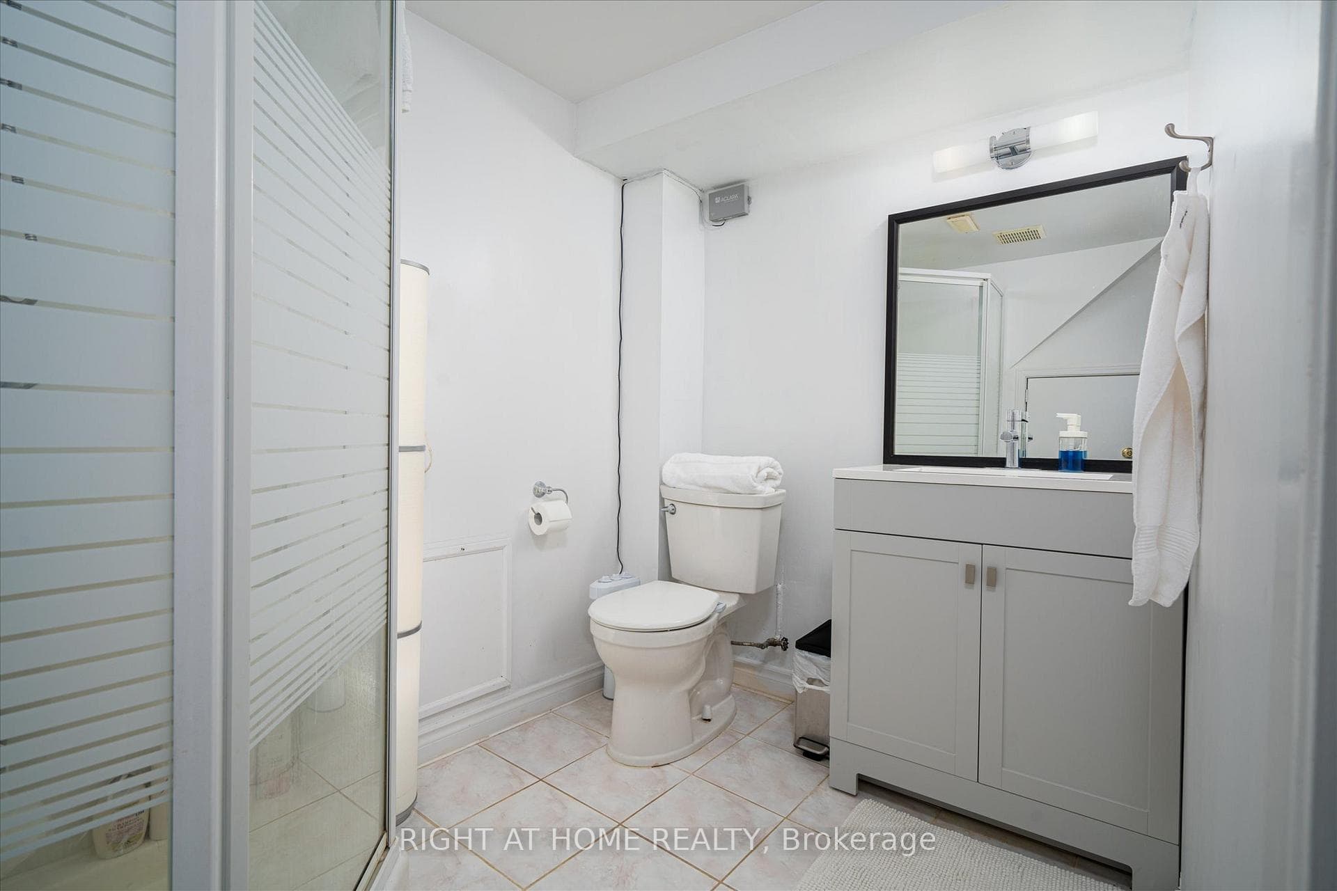 65 Longsword Drive photo 18