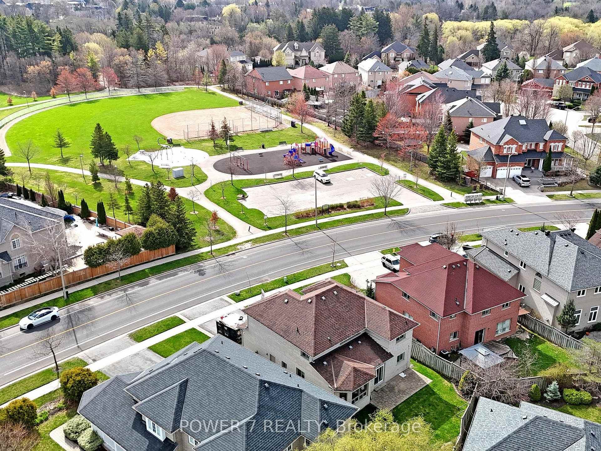 101 Boxwood Crescent photo 49