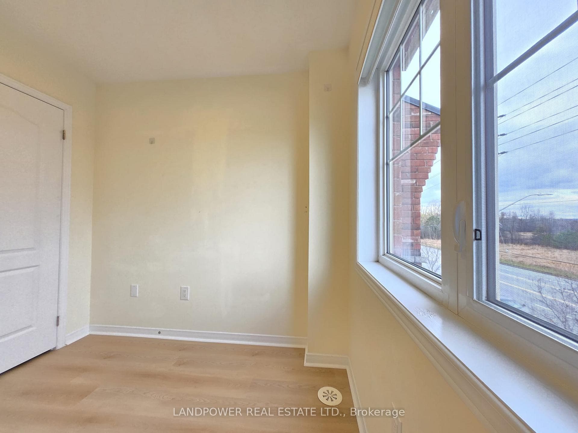 5289 Major Mackenzie Drive photo 28