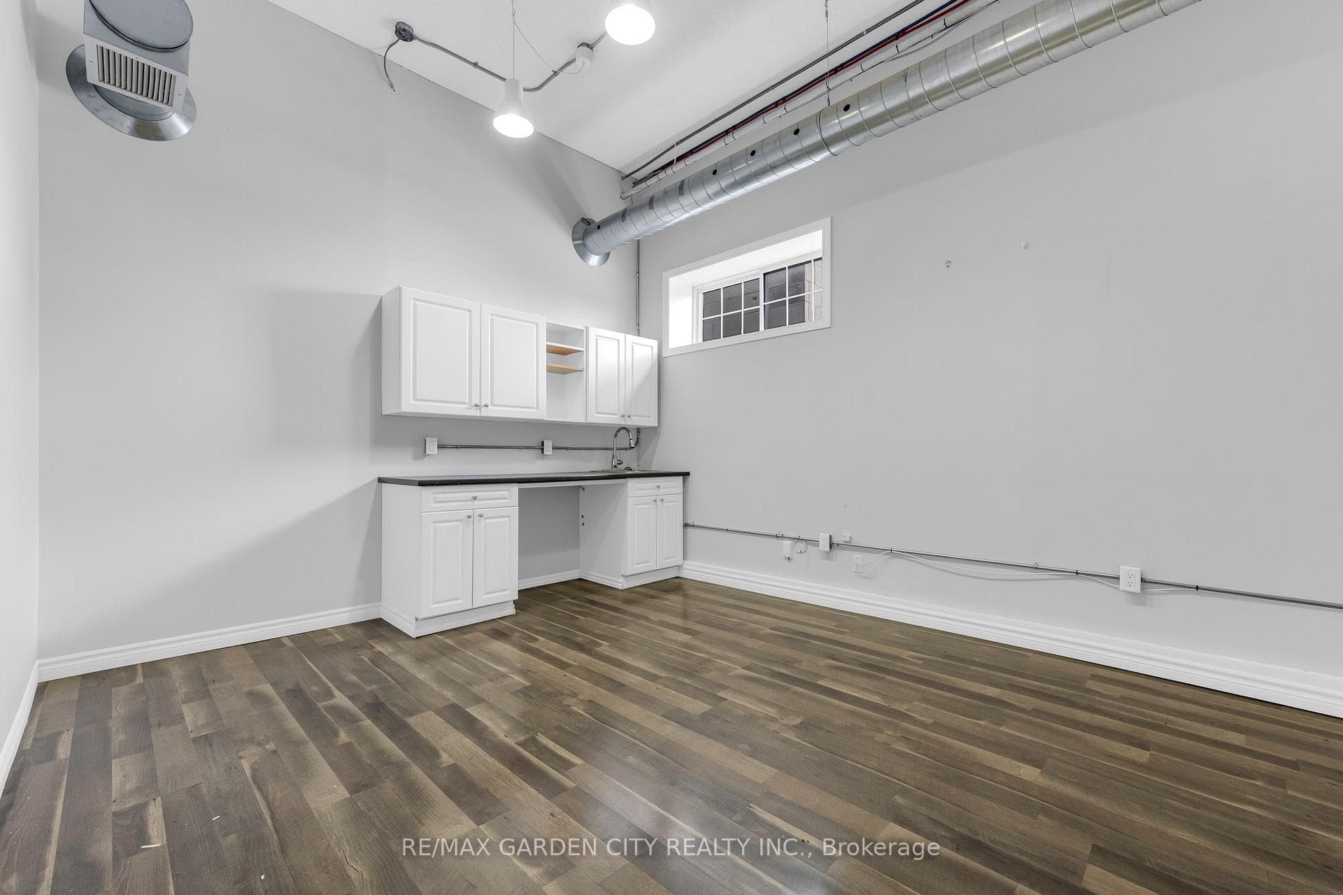 16 Myrtle Avenue Unit 9B photo 6