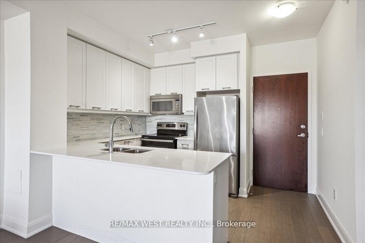 2480 Prince Michael Drive Unit 211 photo 7