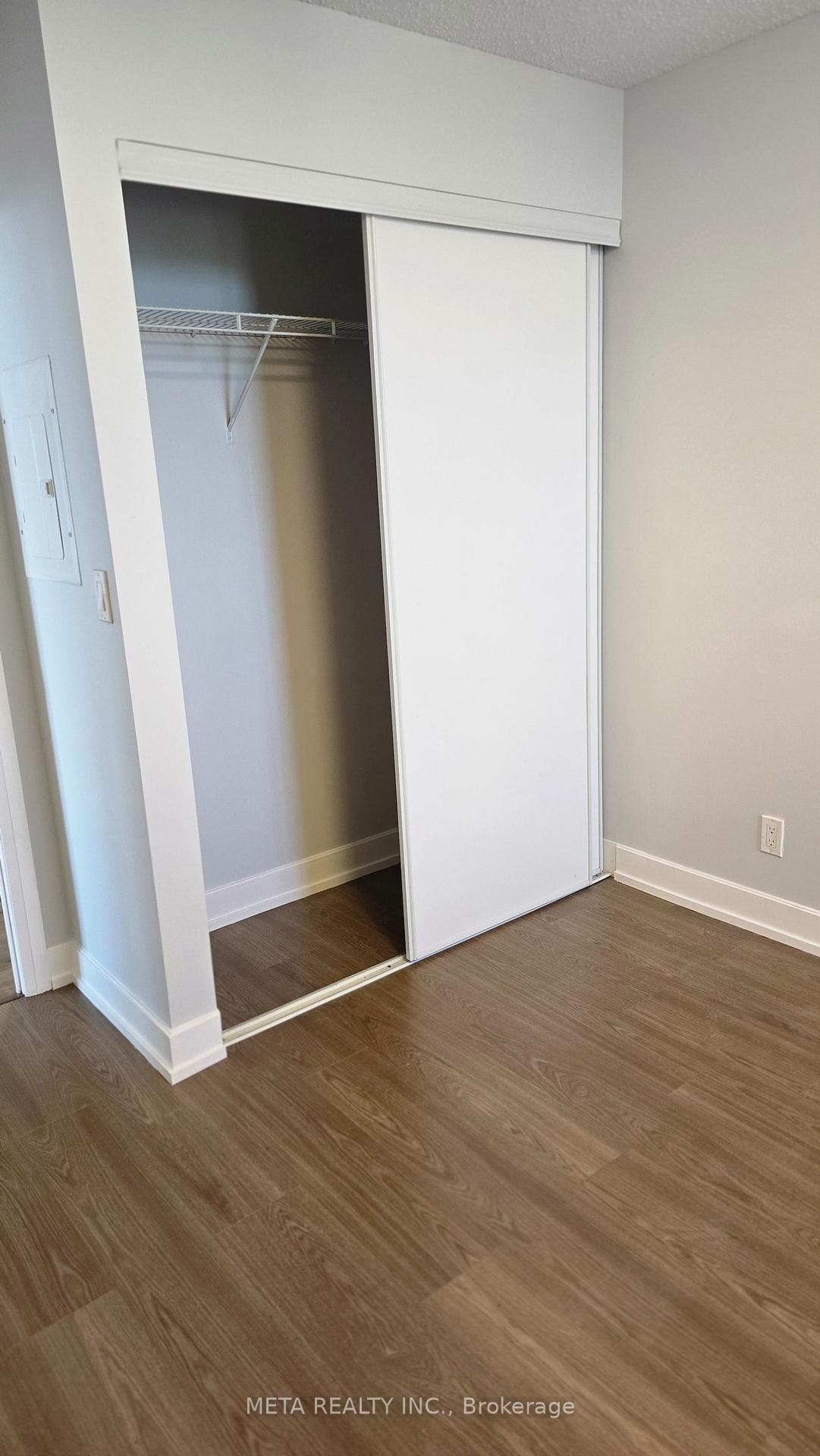 2 Eva Road Unit 2527 photo 21
