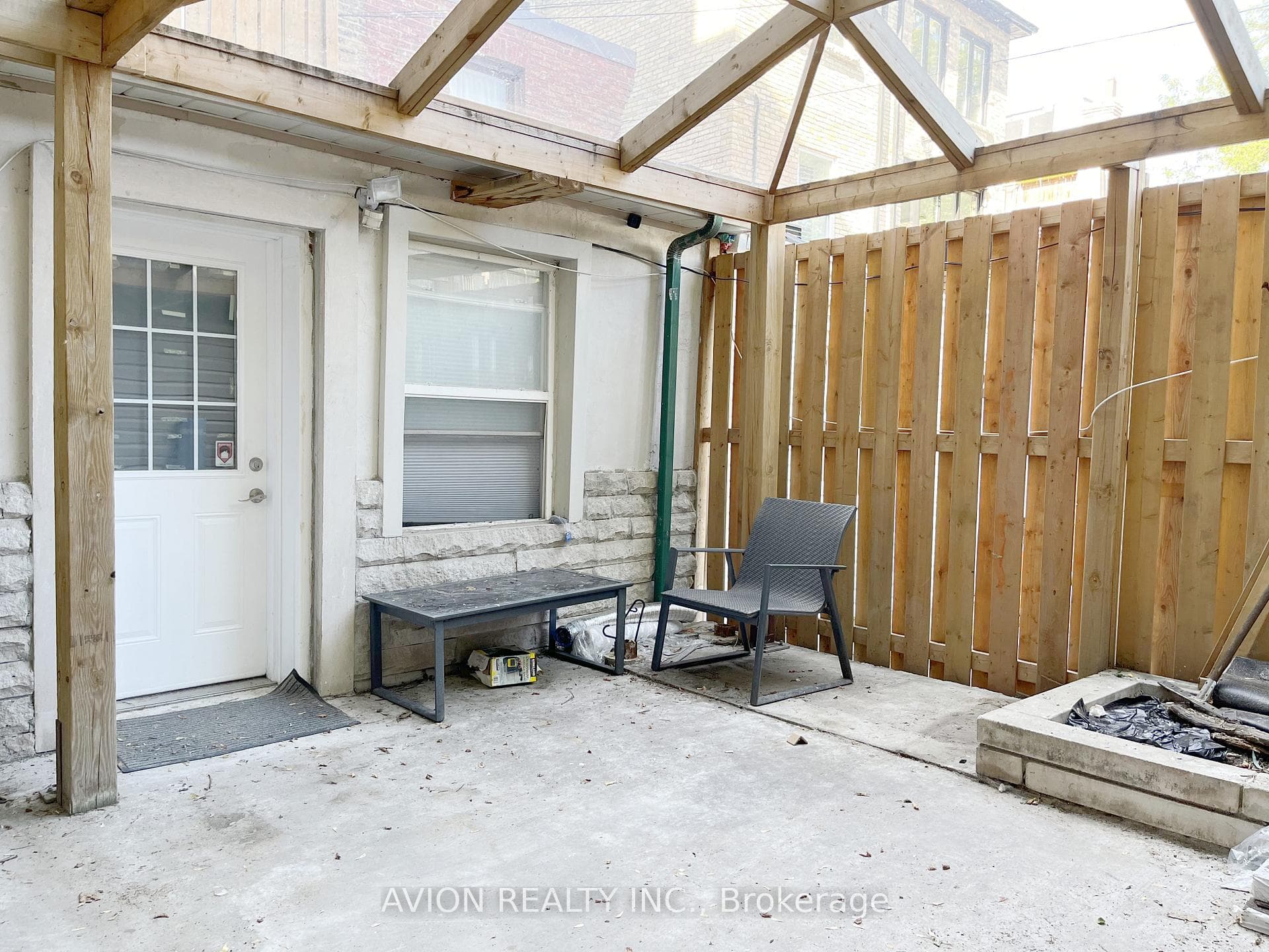 83 Sullivan Street photo 22