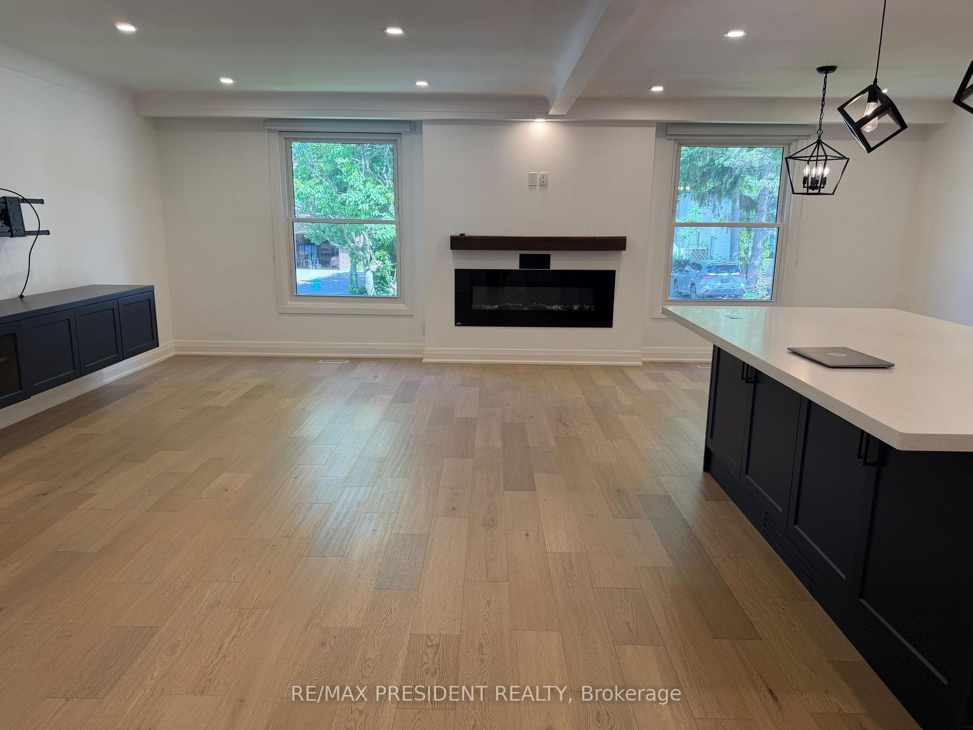 45 Royal Oak Drive photo 7