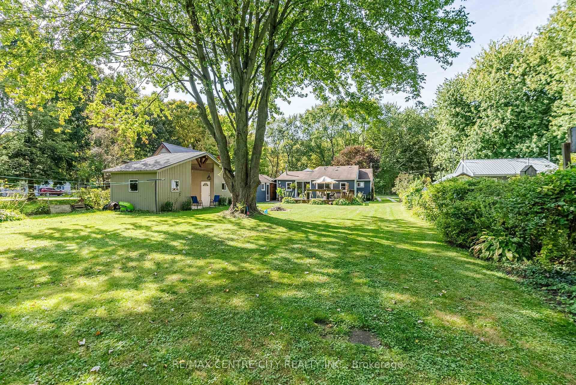 24 Addison Street photo 10