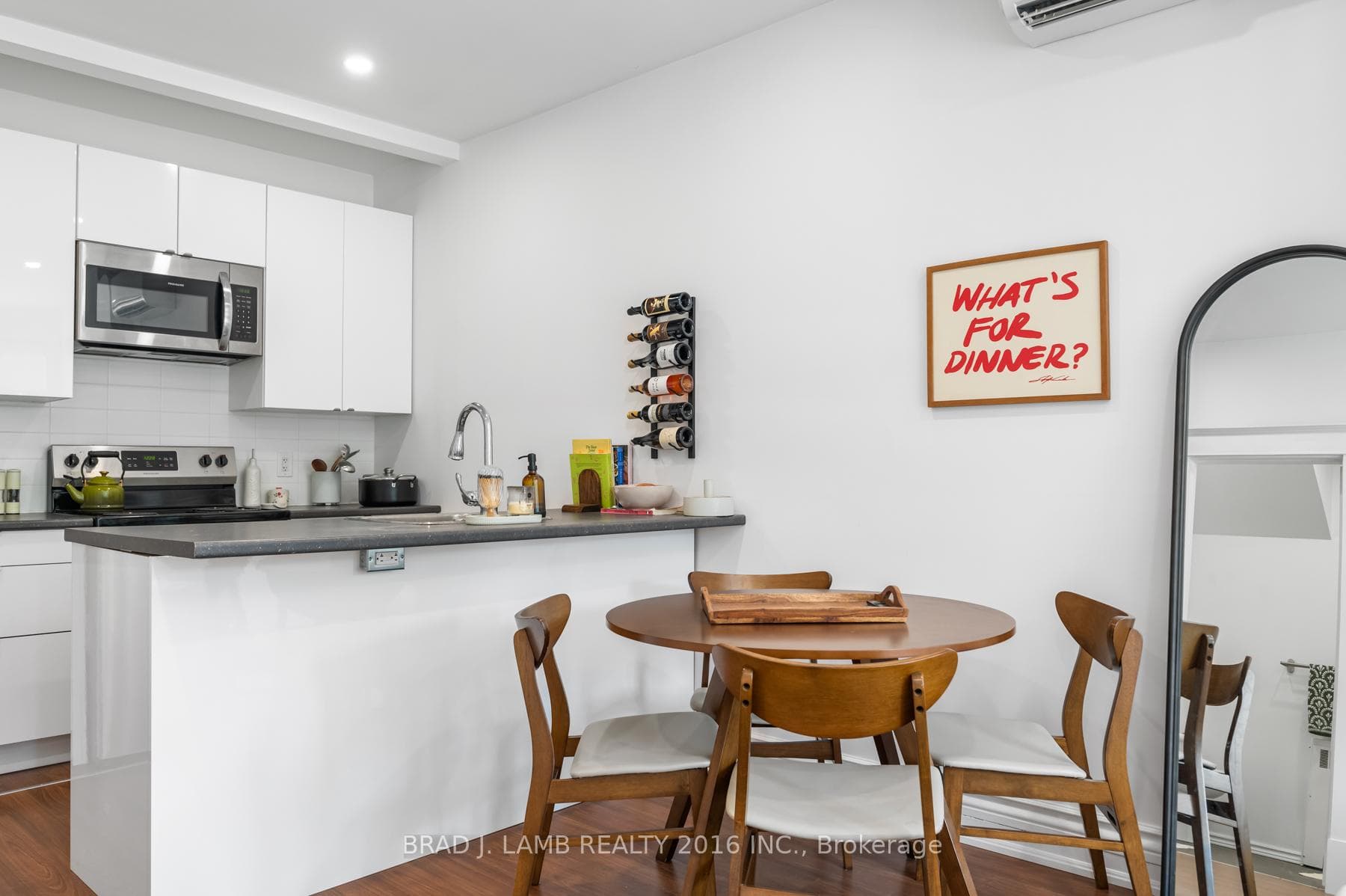 56 Wright Avenue Unit 1 photo 15