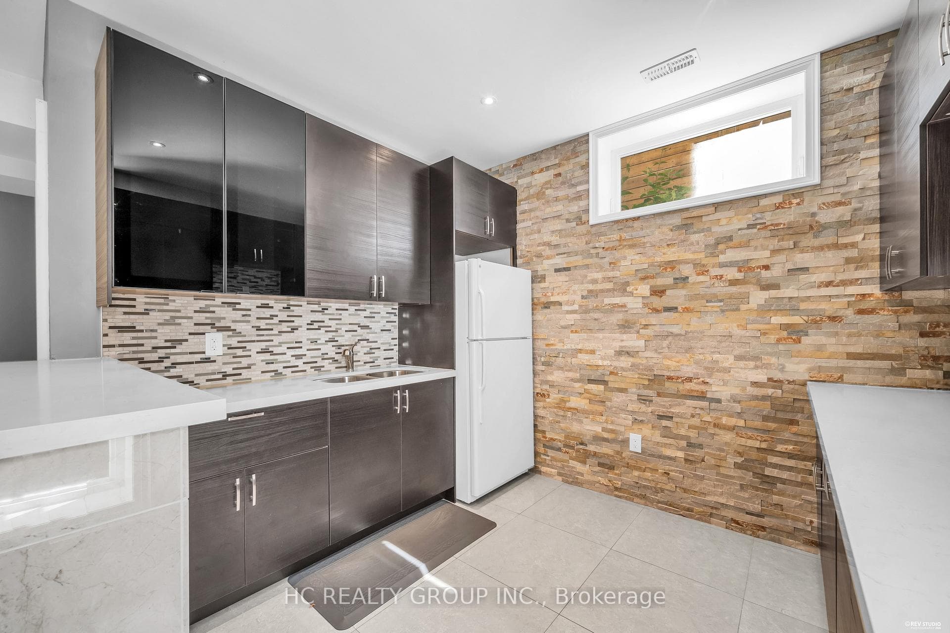 15 Bevdale Road photo 46
