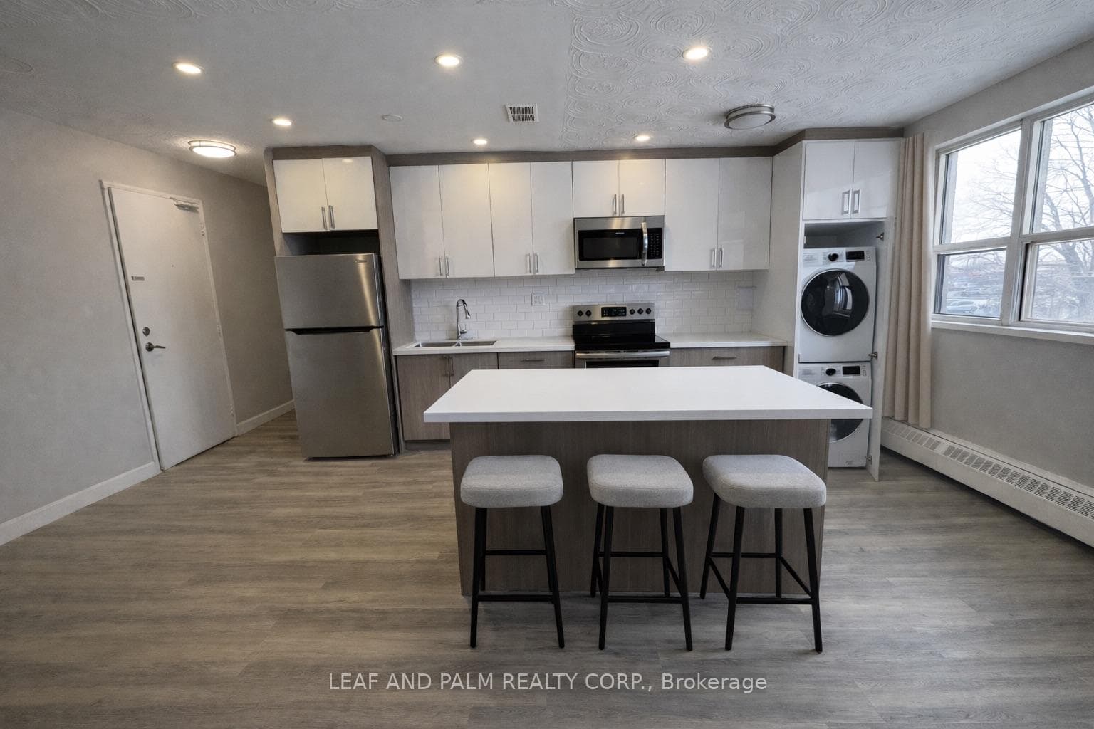 150 Colborne Avenue Unit 310 photo 3
