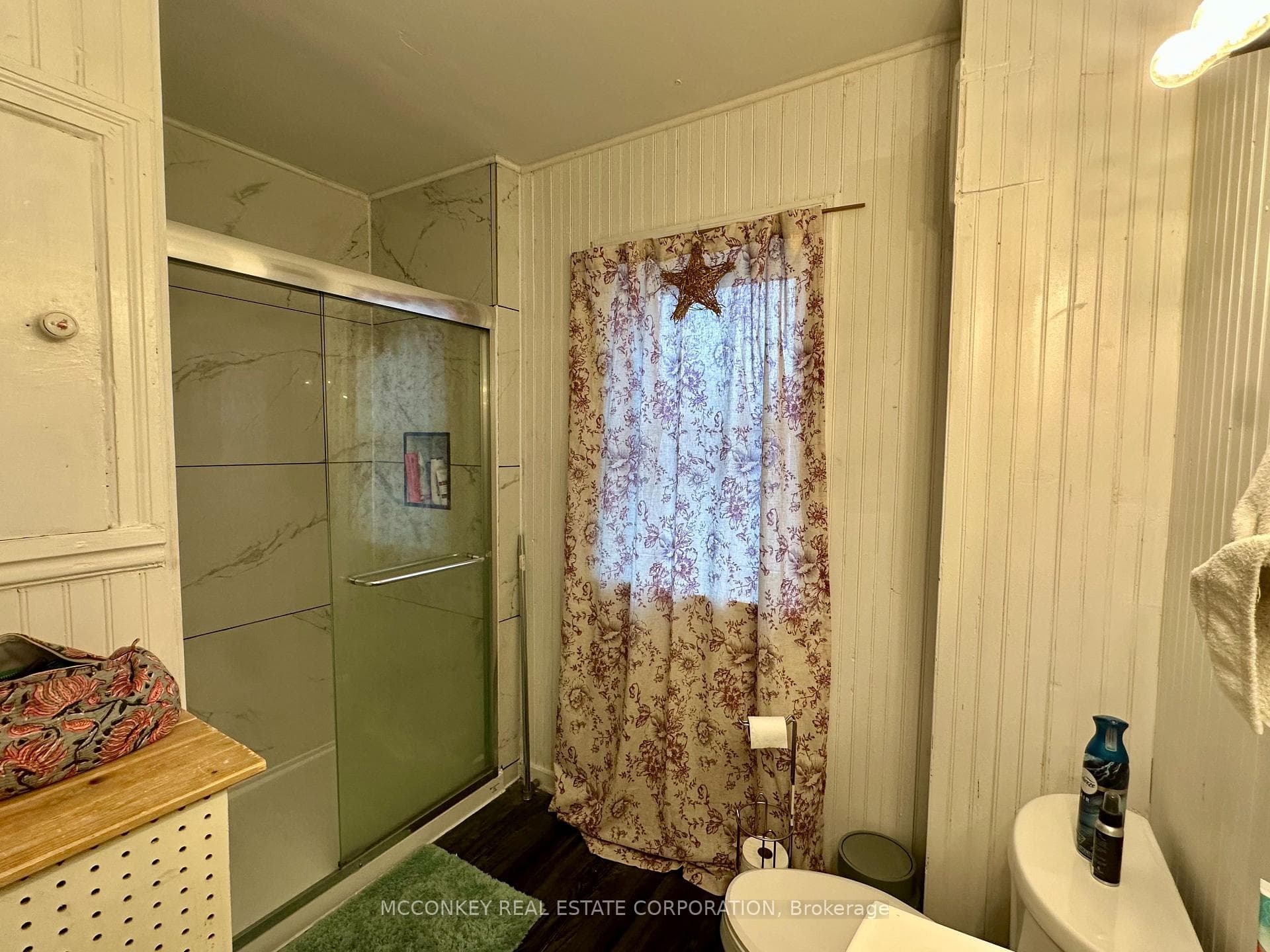 324 Charlotte Street Unit Upper photo 11