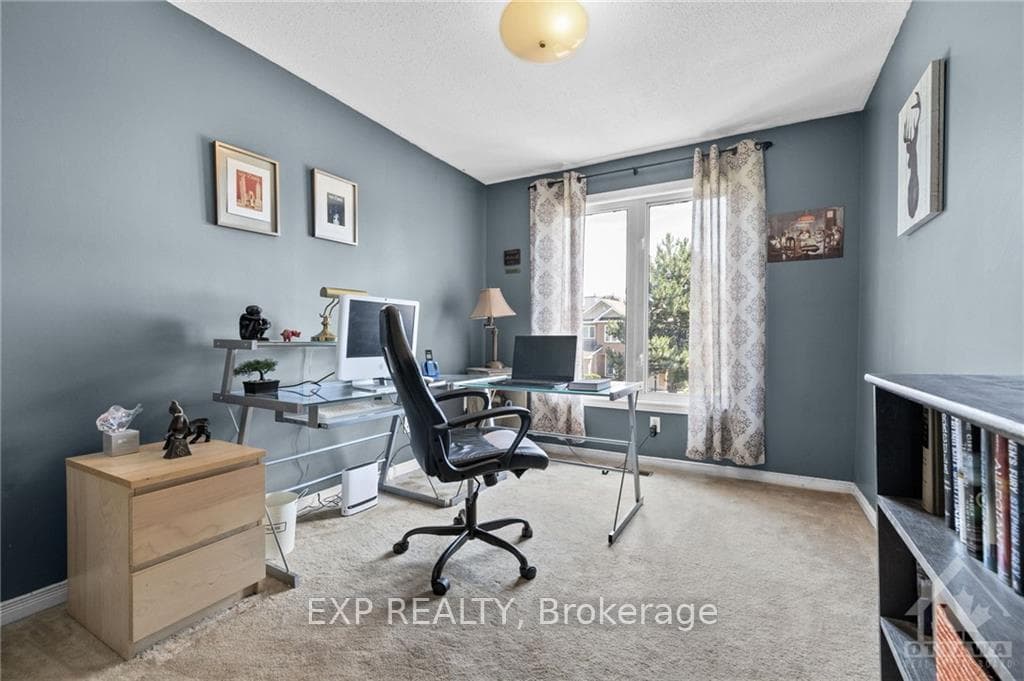 50 KENMARE Place photo 13