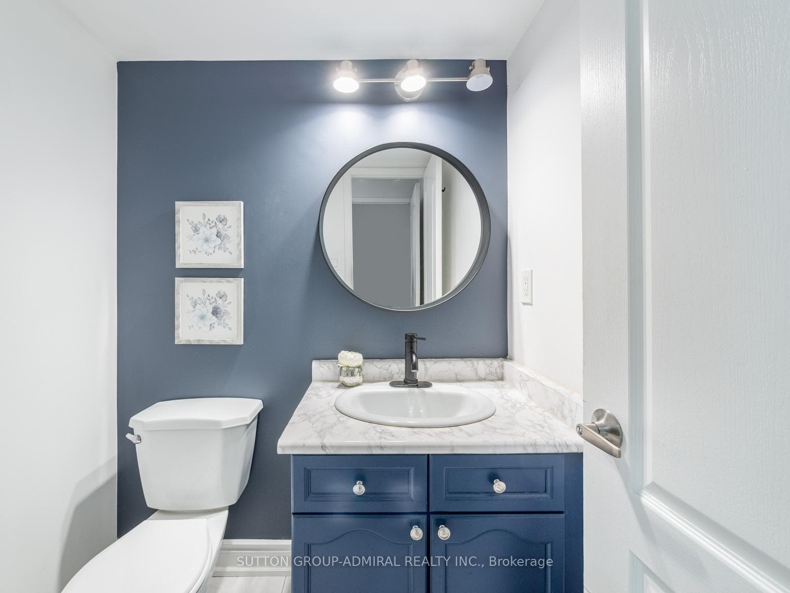 81 Parktree Drive photo 12