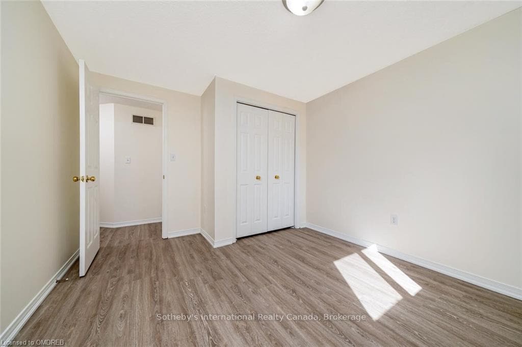 571 WILD IRIS Avenue photo 24