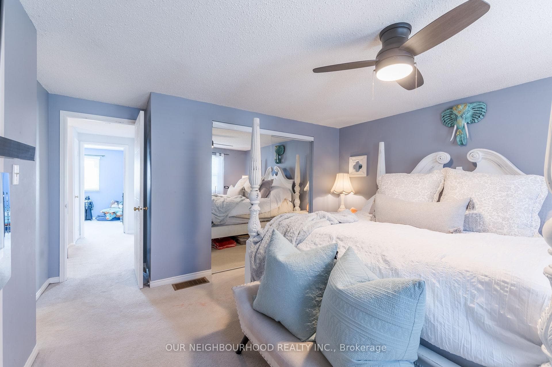 803 Attersley Drive photo 23