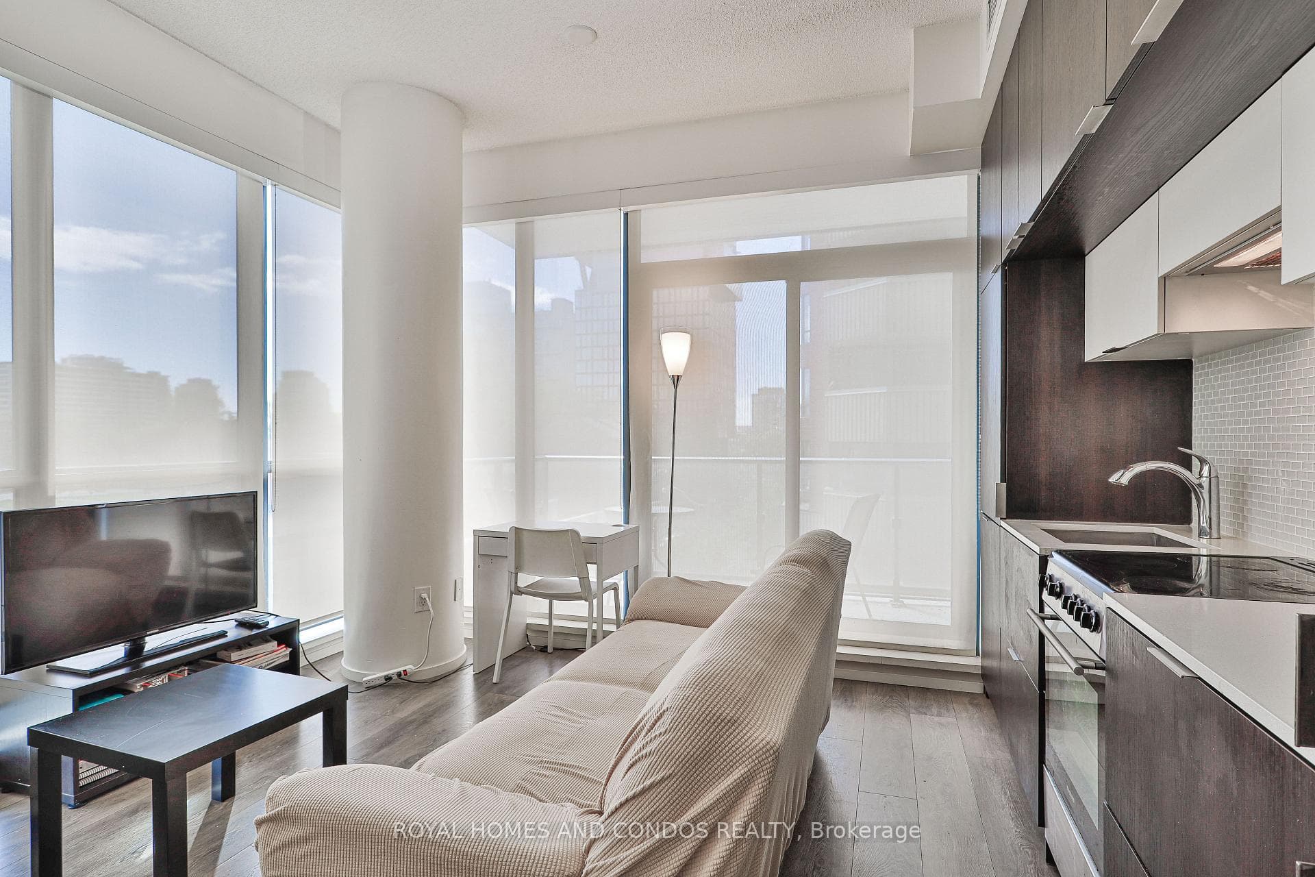 159 Dundas Street Unit 408 photo 15