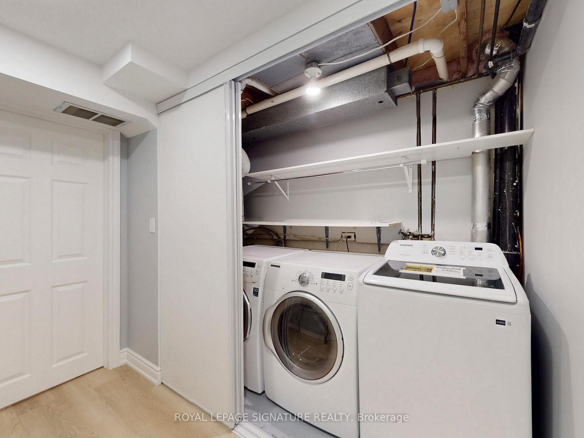 2 washer and 1 dryer included