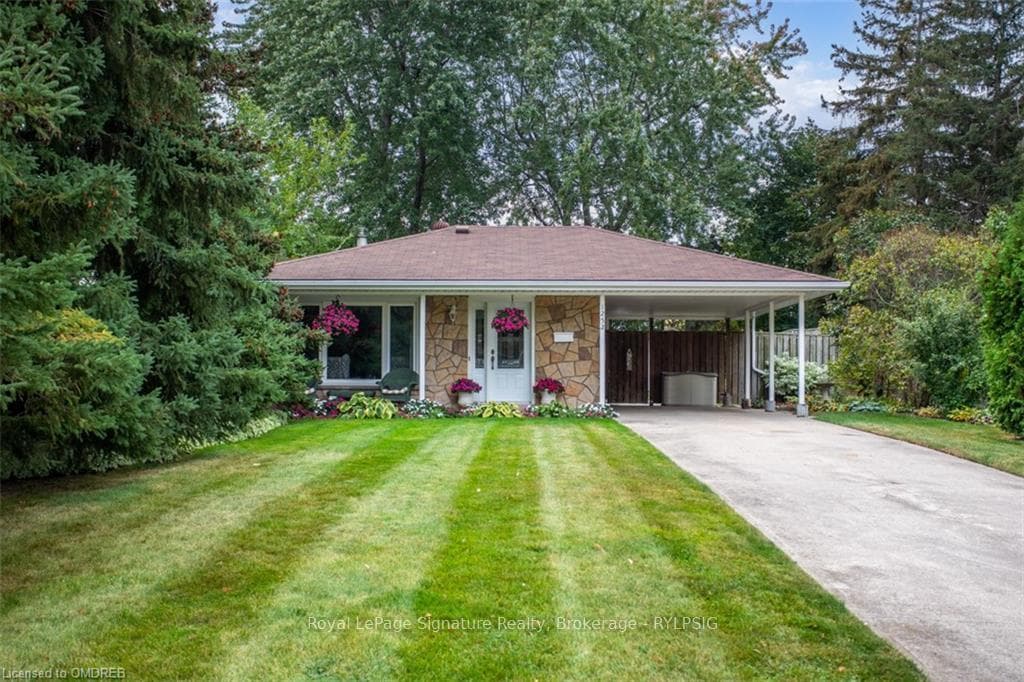 1252 TYRRELL Road photo 39