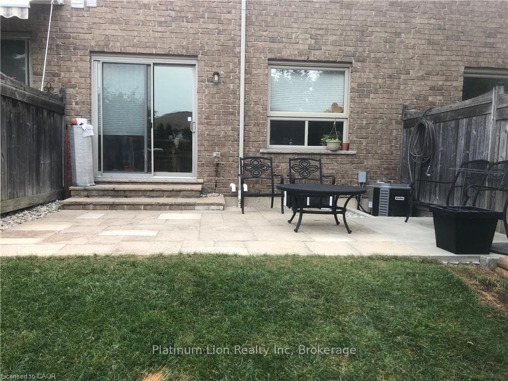 1036 Fernridge Common photo 28