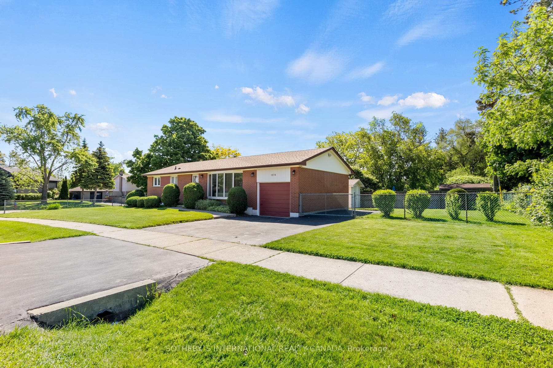 1176 Grange Road photo 28