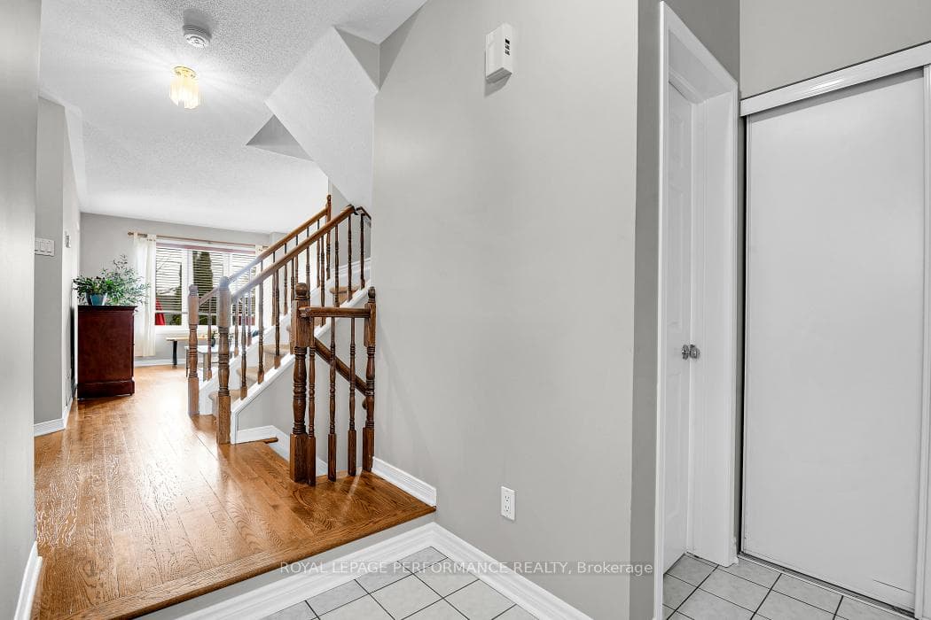 1501 Aline Avenue photo 3