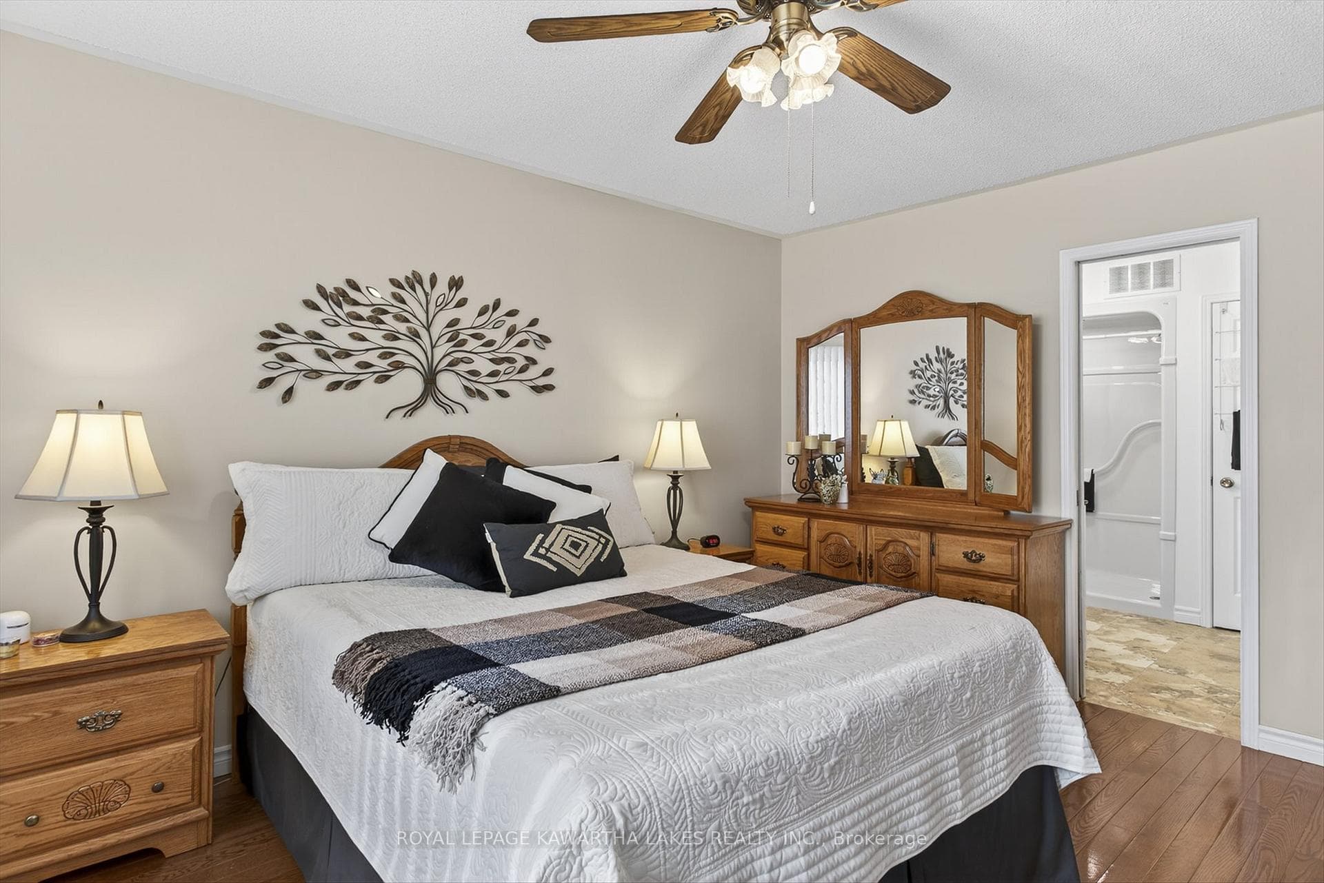 20 Cedartree Lane photo 19