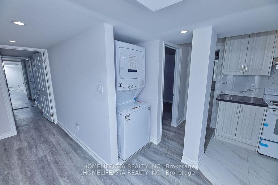 122 Ravenscroft Road photo 10