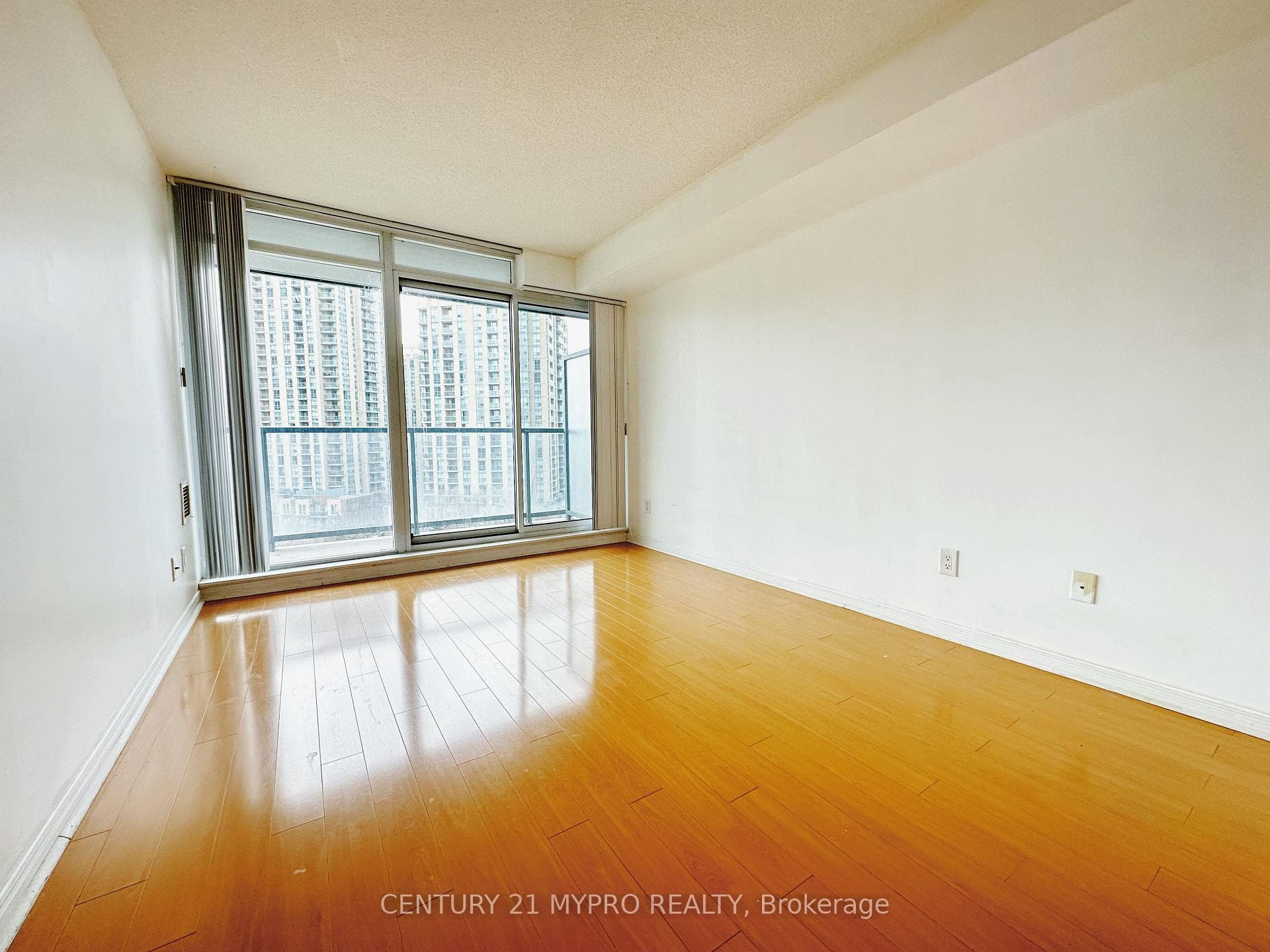5508 Yonge Street Unit 1009 photo 9
