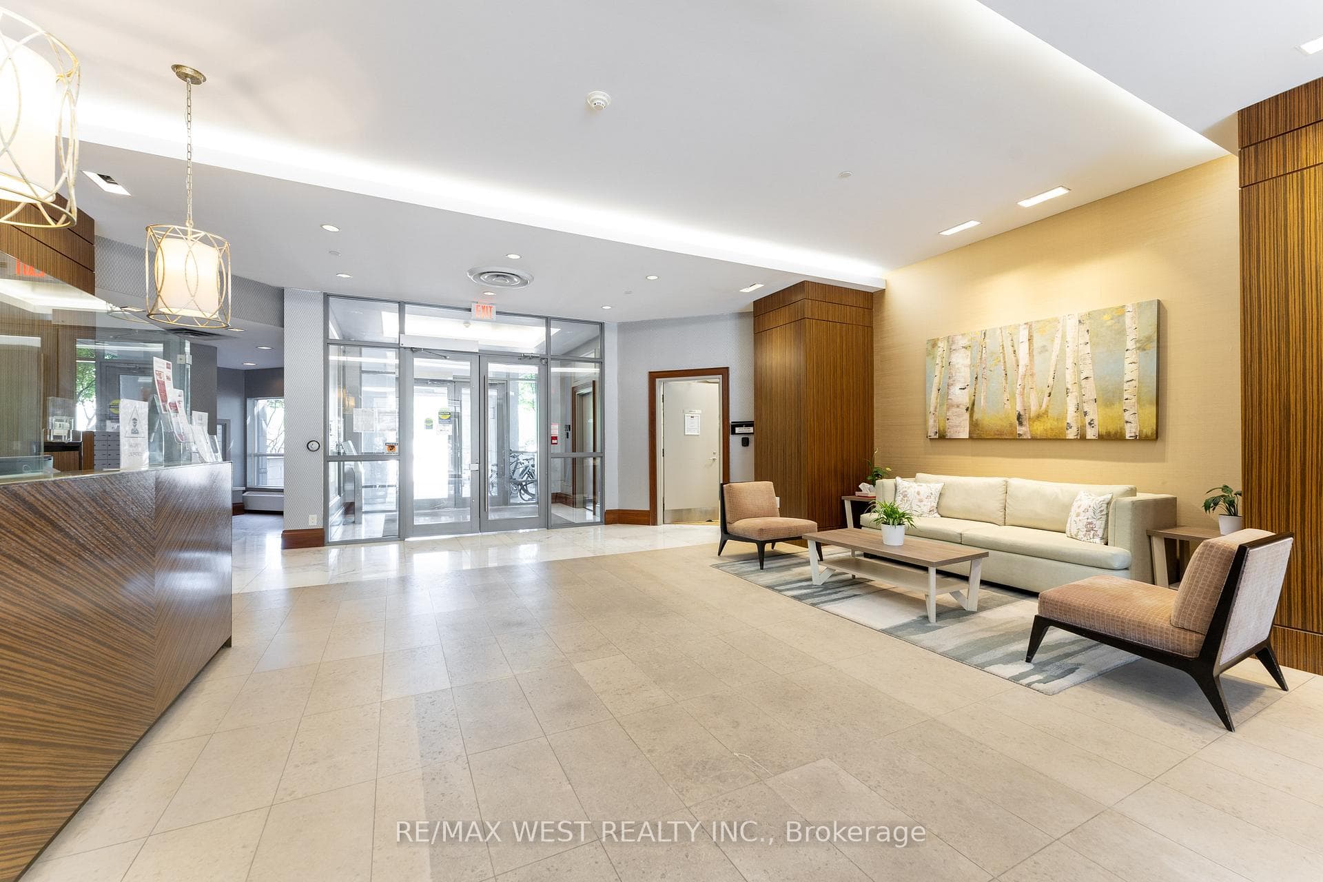 111 Civic Square Gate Unit 230 photo 2