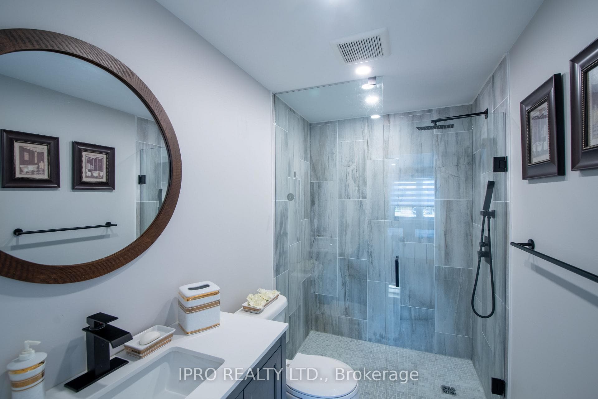 Primary Ensuite