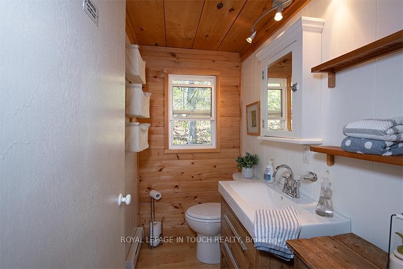 321 Healey Lake N/A photo 13