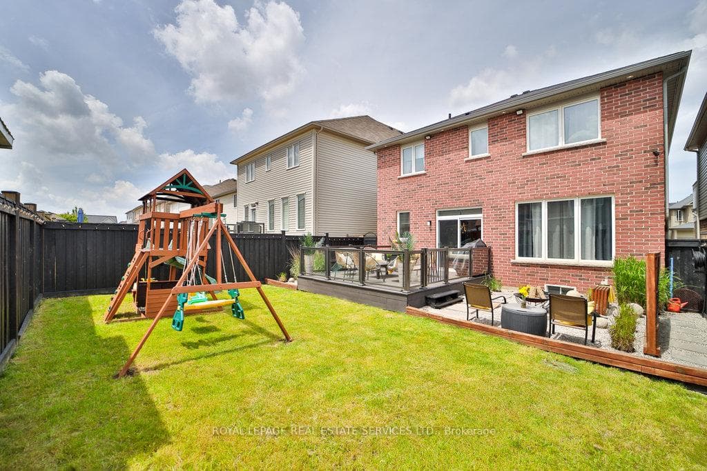 15 Mcallistar Drive photo 39