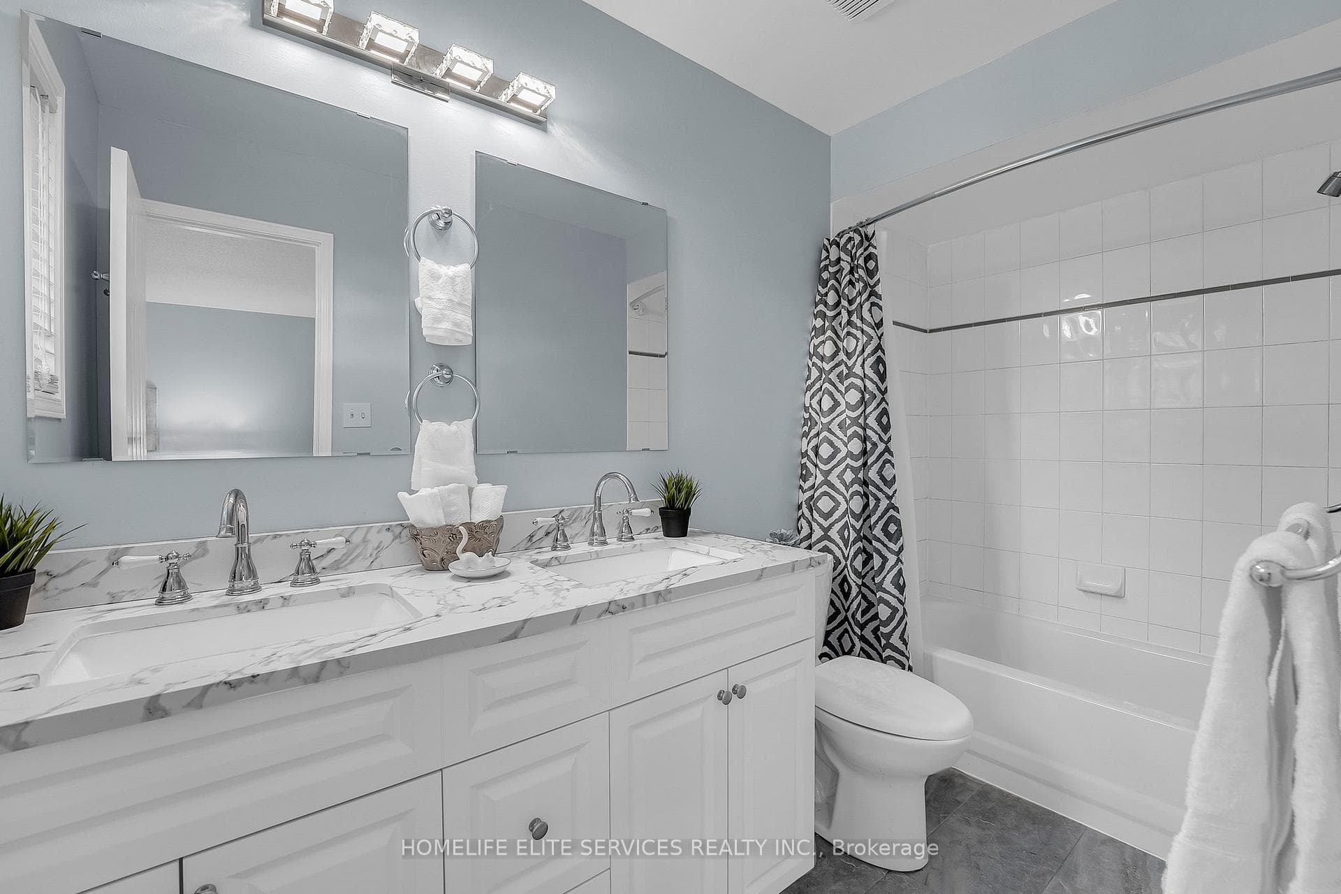 3 Lenthall Avenue photo 25