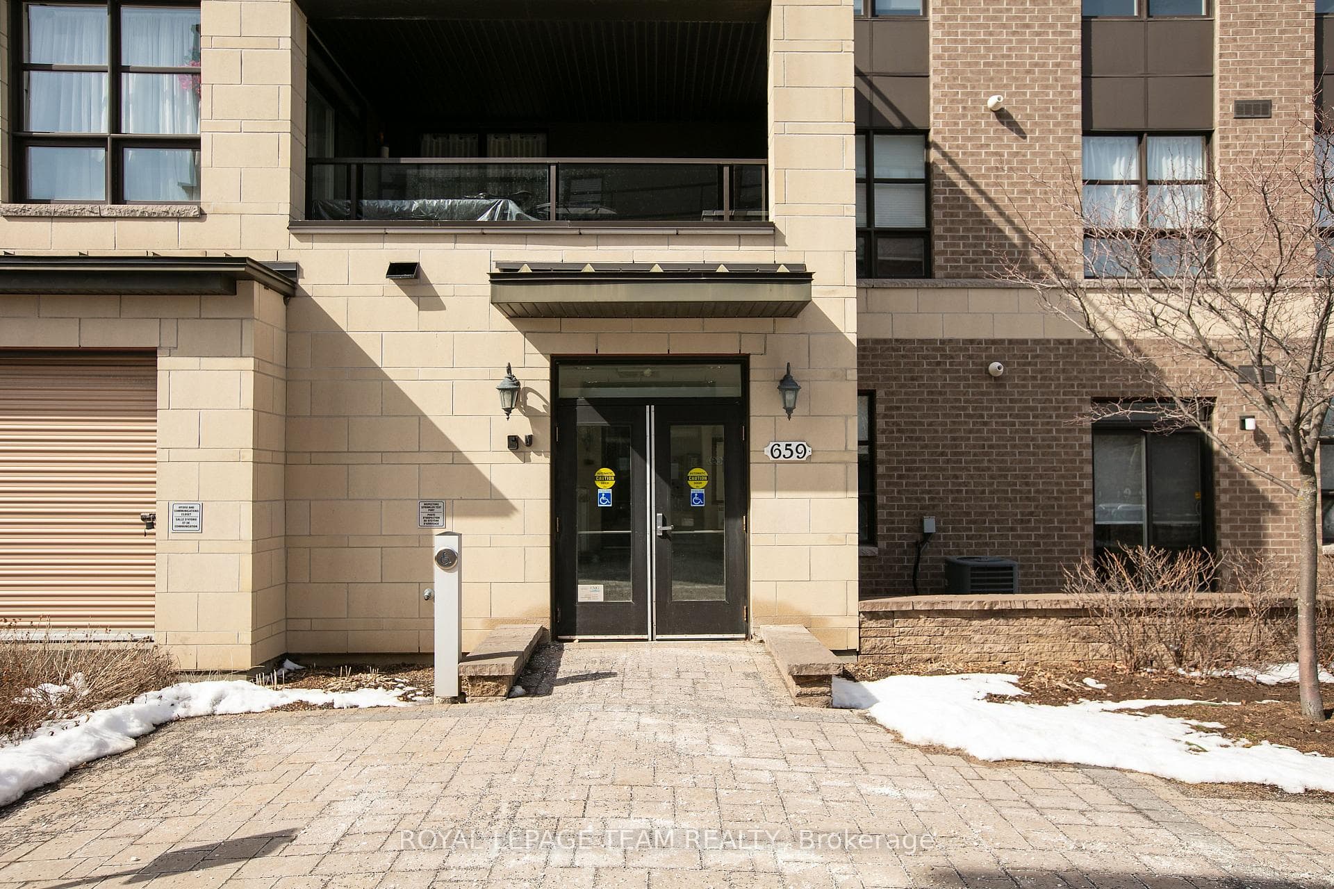 659 Sue Holloway Drive Unit 401 photo 4