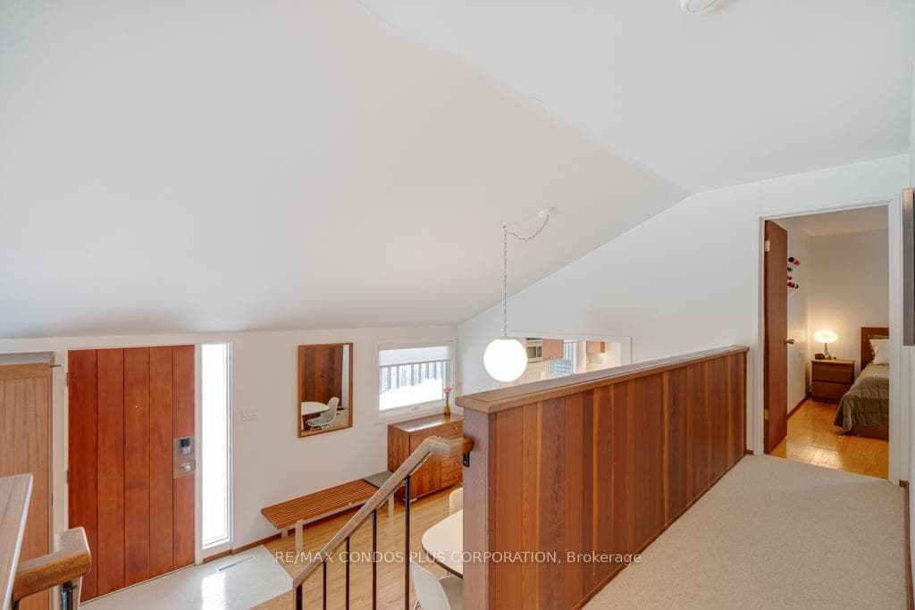 6 Munson Crescent photo 22