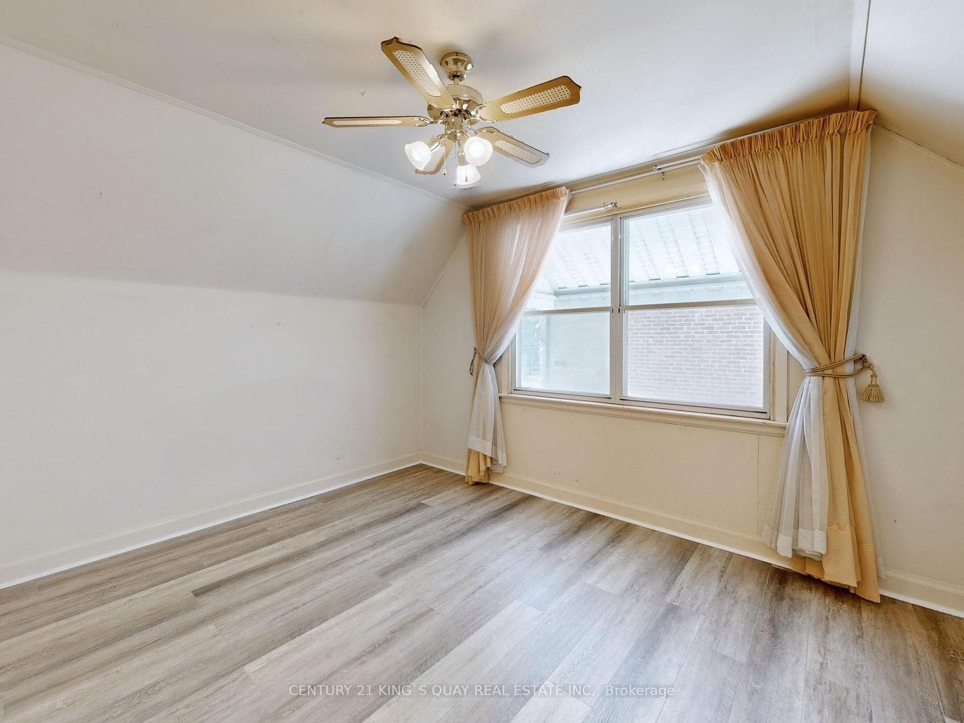 60 Northwood Drive photo 21