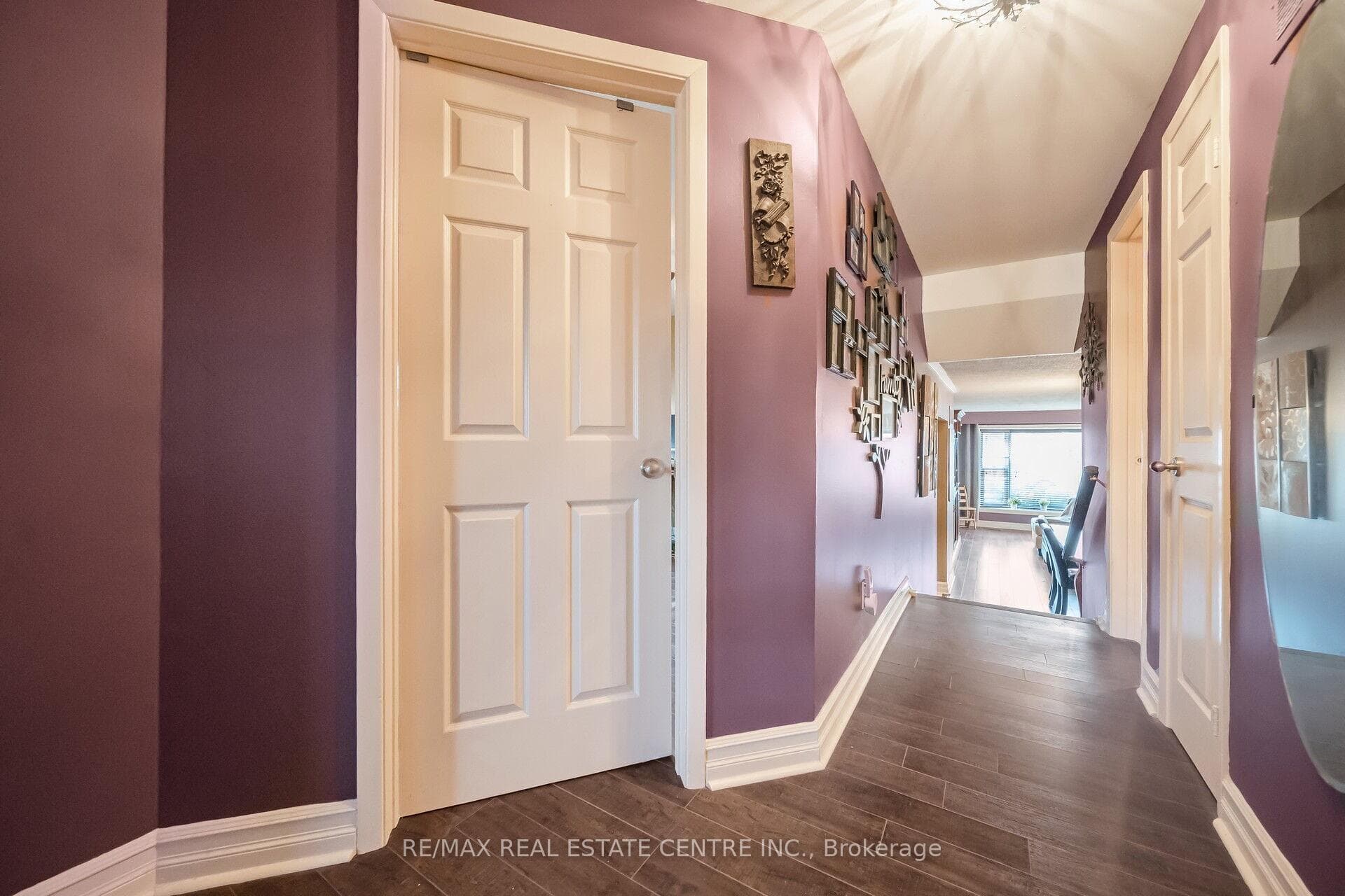 2532 Barcella Crescent photo 21