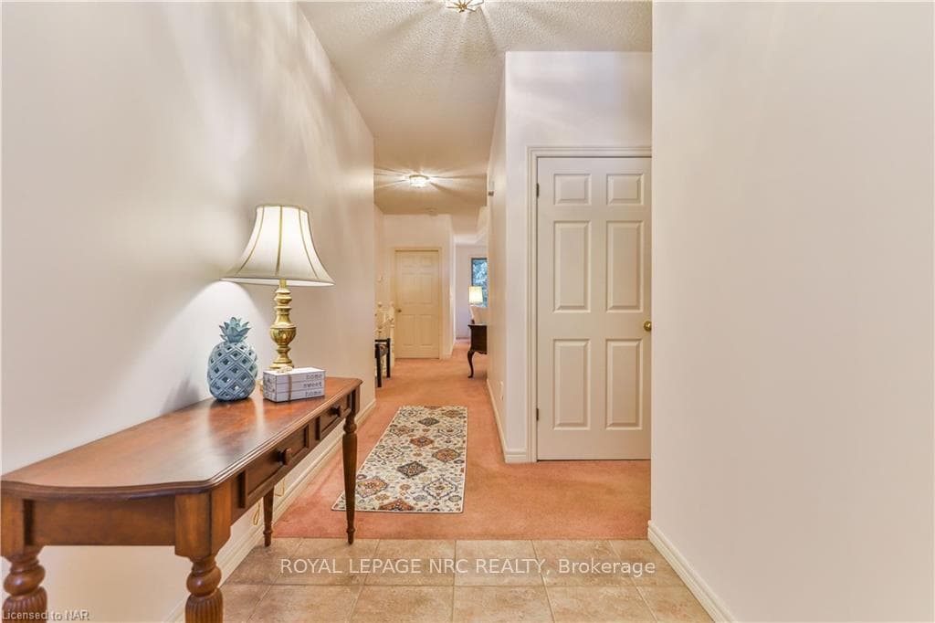 99 LINWELL Road Unit 20 photo 4